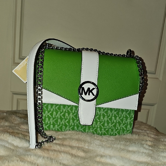 Michael Kors Green and White Crossbody Bag NWT - Picture 1 of 12